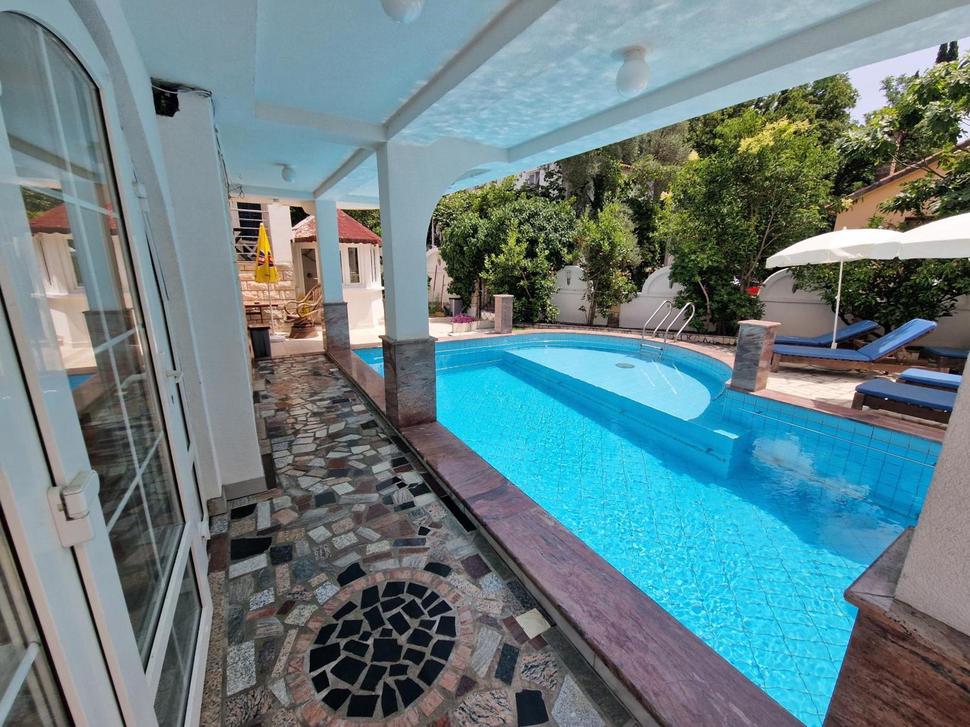 Villa Golf Будва Экстерьер фото